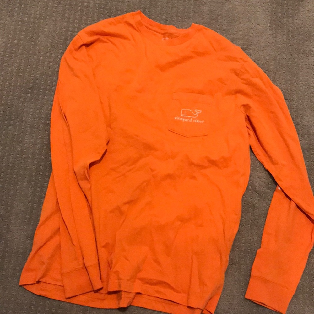vineyard vines long sleeve shirt